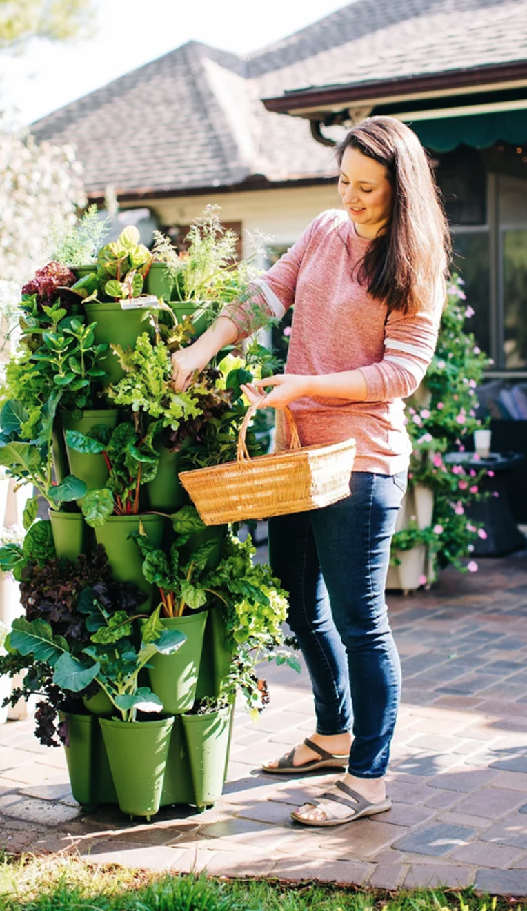 Homepage-Vertical-Planters GreenStalk Garden