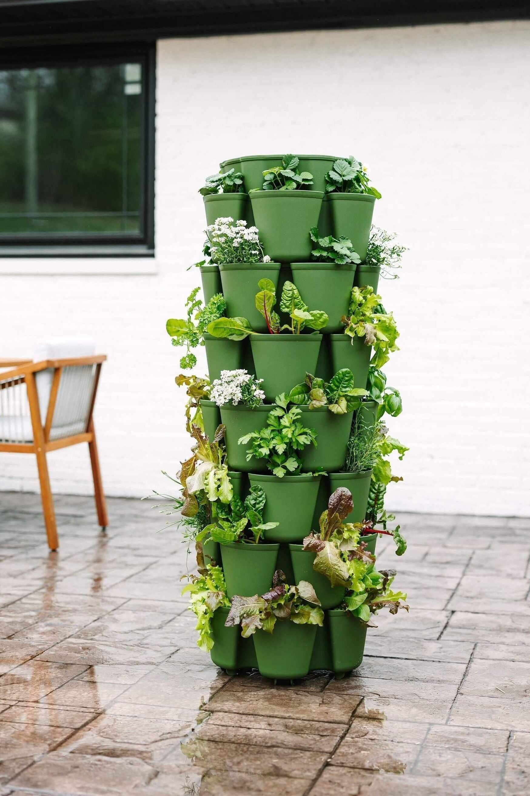 leafy outdoor pot plants 7 Tier GreenStalk Leaf Vertical Planter | Evergreen (Basic Texture)