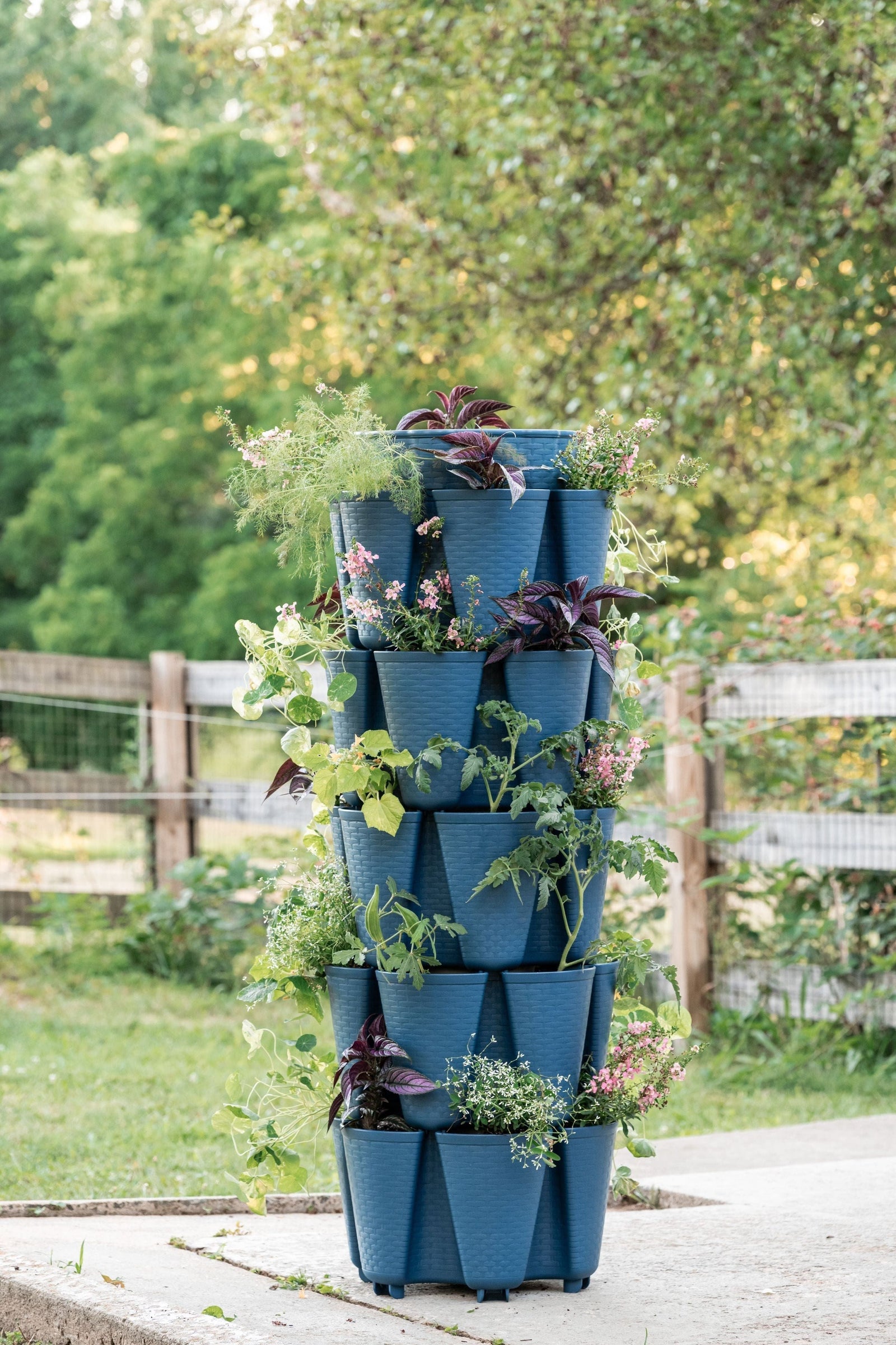 5 Tier GreenStalk Original Vertical Planter | Blueberry (Basket Weave Texture) 