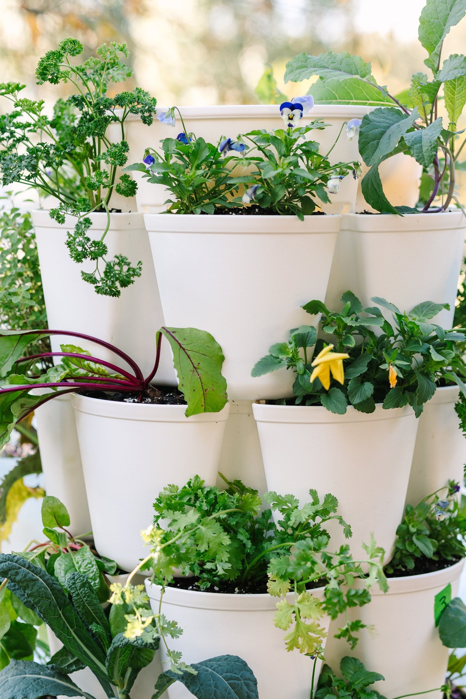 7 Tier GreenStalk Leaf Vertical Planter | Snow (Basic Texture) 