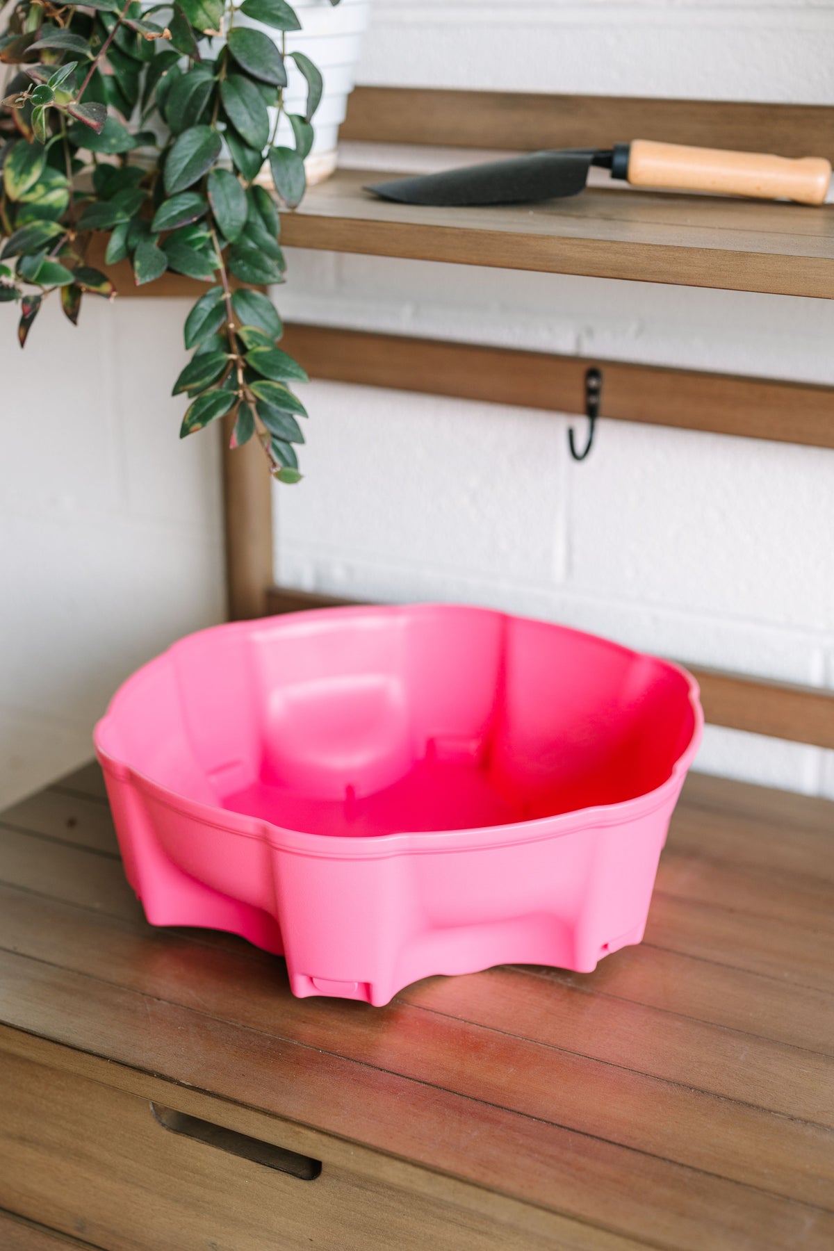 Top Water Reservoir | Strawberry Pink (Basic Texture)