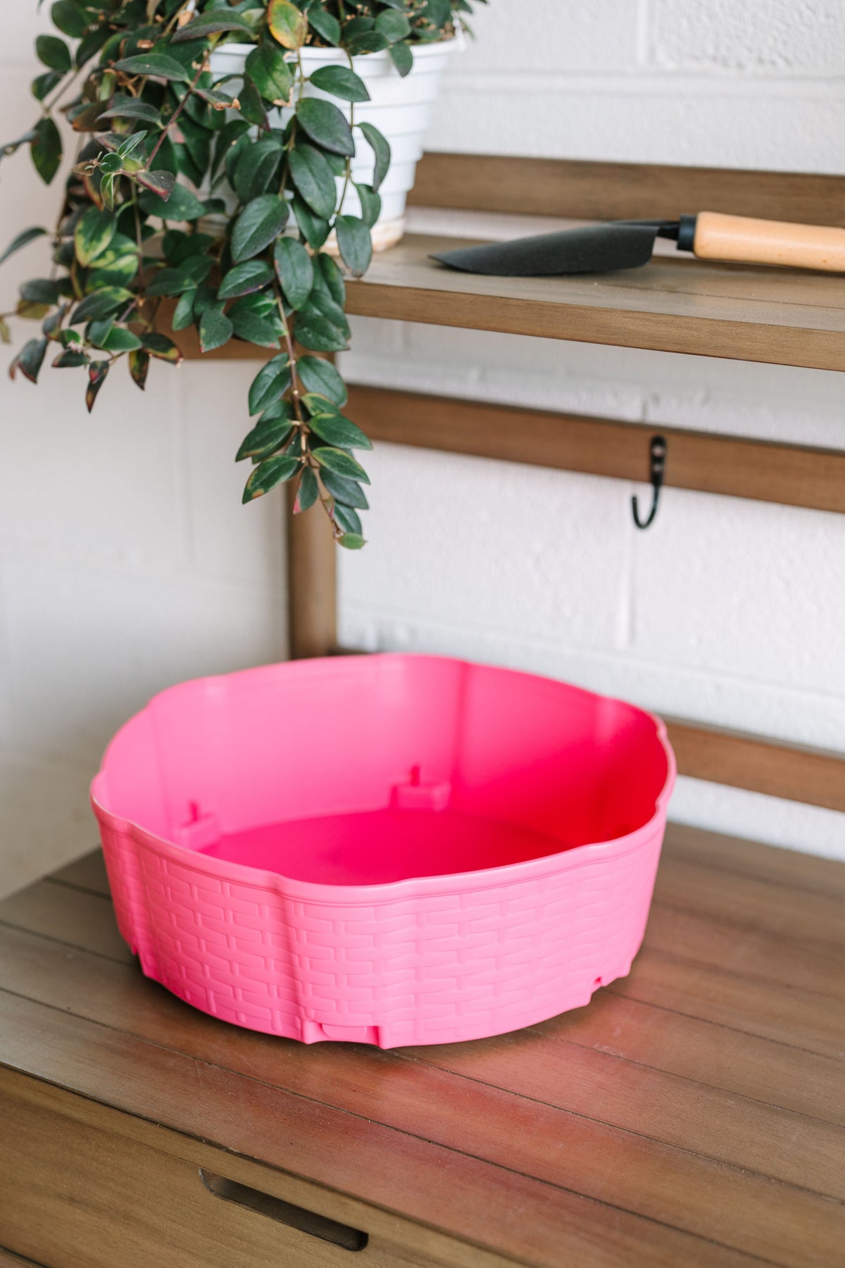 Top Water Reservoir | Strawberry Pink (Basket Weave Texture)