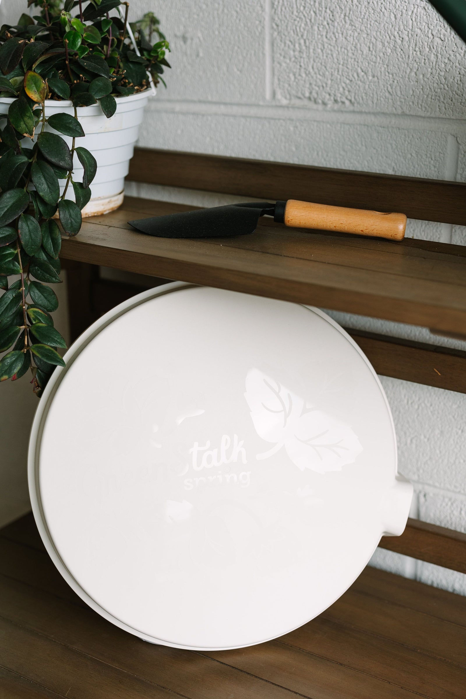 GreenStalk Spring Lid | Snow 