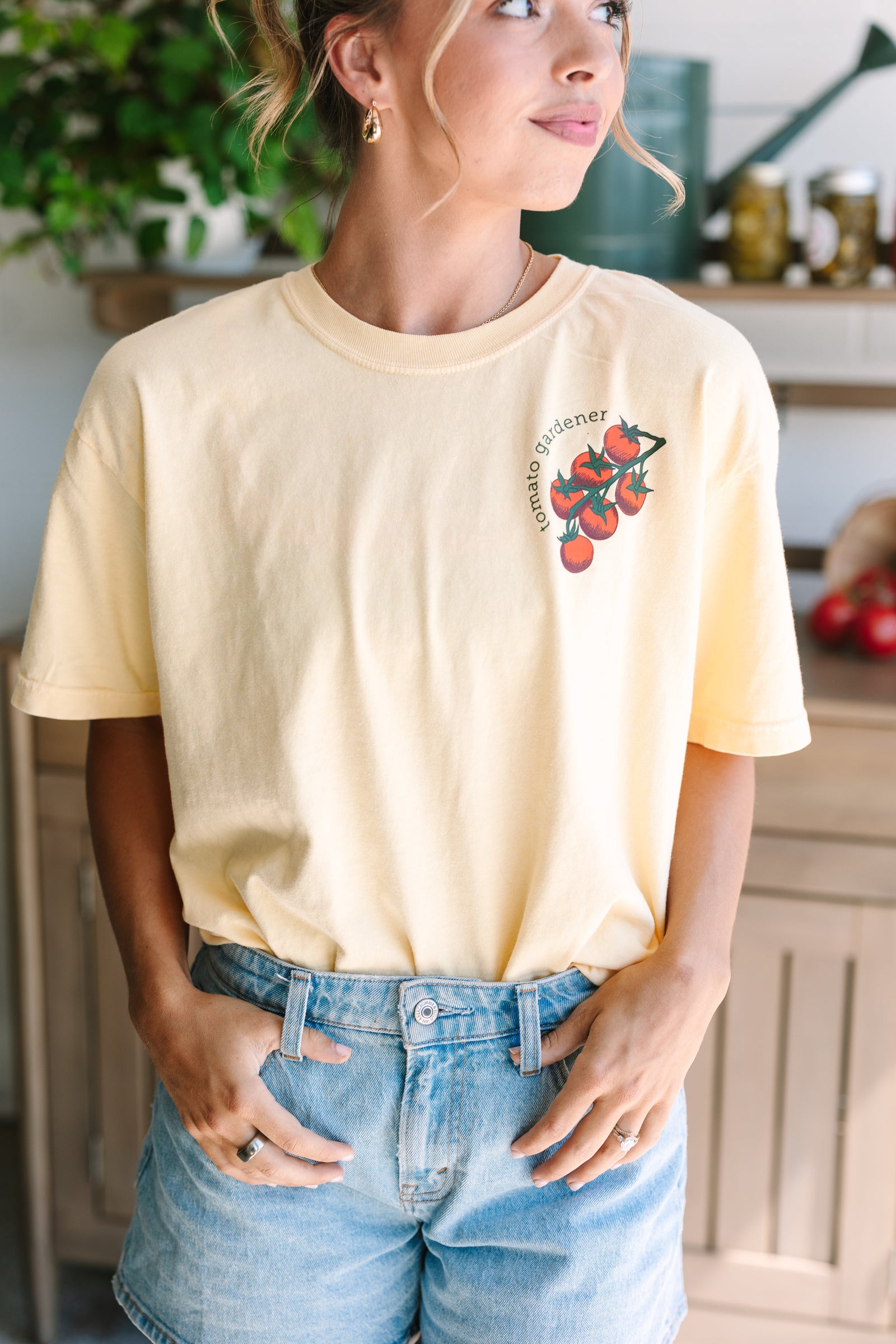 Tomato Gardener Short Sleeve Tee 